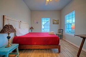 Oscar s Lodge by Avantstay Dock Pool Access