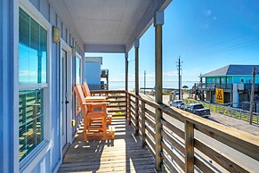 Oscar s Lodge by Avantstay Dock Pool Access