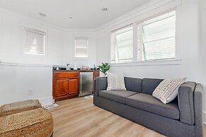 Golden Horizon by Avantstay Walk 2 Beach Pets Ok