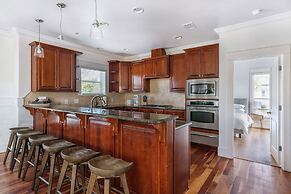 Golden Horizon by Avantstay Walk 2 Beach Pets Ok