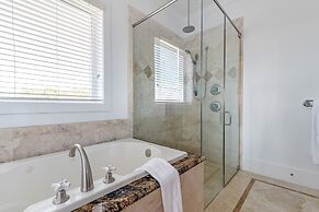 Golden Horizon by Avantstay Walk 2 Beach Pets Ok