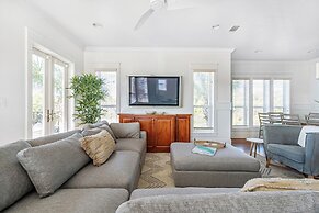 Golden Horizon by Avantstay Walk 2 Beach Pets Ok