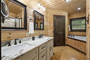 Bankhead Lodge by Avantstay Waterfront Log Cabin