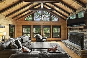 Bankhead Lodge by Avantstay Waterfront Log Cabin