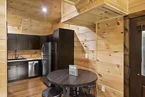 Bankhead Lodge by Avantstay Waterfront Log Cabin