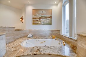 Bay Estate by Avantstay Waterfront Private Pond