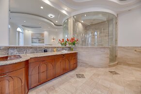 Bay Estate by Avantstay Waterfront Private Pond