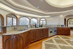 Bay Estate by Avantstay Waterfront Private Pond