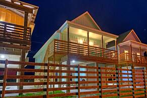 Fat Flounder by Avantstay Boat Dock Steps to Bay