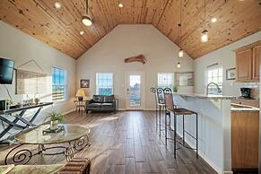 Fat Flounder by Avantstay Boat Dock Steps to Bay