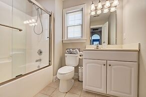 Bright Water Cove by Avantstay Saltwater Pool