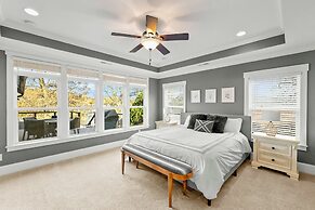 Dock Days by Avantstay Swimming Platform Dock