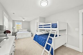 Dock Days by Avantstay Swimming Platform Dock