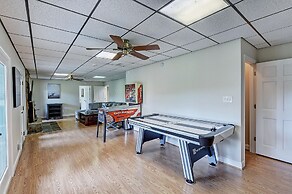 Shades of Summer by Avantstay Gazebo Dock View