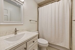 Shades of Summer by Avantstay Gazebo Dock View