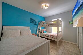 Laid Back Lime by Avantstay Near Beach w Pool Complimentary Pool Warme