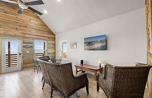 Orange Crush by Avantstay Waterfront View Dock