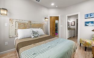 Orange Crush by Avantstay Waterfront View Dock