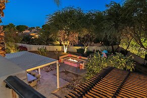 Villa del Gallo by Avantstay Luxury Group Retreat Pool Putting Green