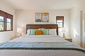 Villa del Gallo by Avantstay Luxury Group Retreat Pool Putting Green