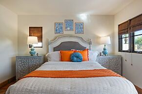 Villa del Gallo by Avantstay Luxury Group Retreat Pool Putting Green