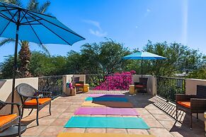 Villa del Gallo by Avantstay Luxury Group Retreat Pool Putting Green