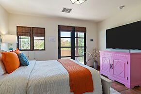 Villa del Gallo by Avantstay Luxury Group Retreat Pool Putting Green