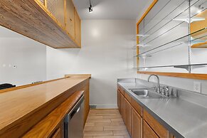 Mi Casa Su Casa by Avantstay Lakefront Escape