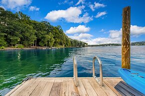 Mi Casa Su Casa by Avantstay Lakefront Escape