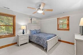 Mi Casa Su Casa by Avantstay Lakefront Escape