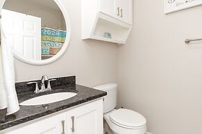 Fins and Feathers by Avantstay Waterfront Dock