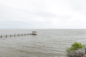 Fins and Feathers by Avantstay Waterfront Dock