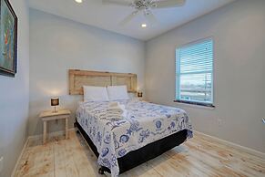 Keeper Red by Avantstay Pool Private Boat Dock