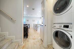 Keeper Red by Avantstay Pool Private Boat Dock