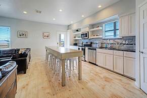 Keeper Red by Avantstay Pool Private Boat Dock