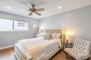 Ocean Breeze Buyout by Avantstay Steps to Beach