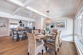 Ocean Breeze Buyout by Avantstay Steps to Beach