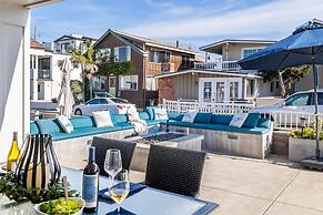 Ocean Breeze Buyout by Avantstay Steps to Beach