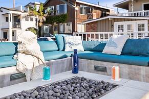 Ocean Breeze Buyout by Avantstay Steps to Beach