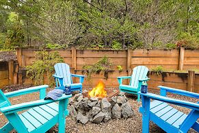 Buttercup Bay Hideaway by Avantstay Cozy Escape w Fire Pit Walk to Bea