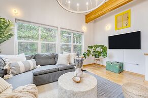 Buttercup Bay Hideaway by Avantstay Cozy Escape w Fire Pit Walk to Bea