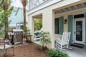 Destin Dream by Avantstay 2-story Home Walk to Beach Hot Tub Golf Cart