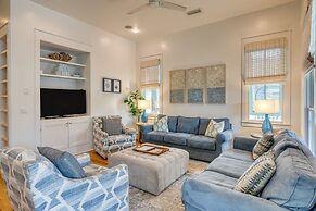 Destin Dream by Avantstay 2-story Home Walk to Beach Hot Tub Golf Cart