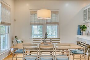 Destin Dream by Avantstay 2-story Home Walk to Beach Hot Tub Golf Cart