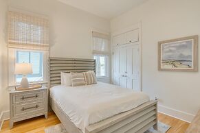 Destin Dream by Avantstay 2-story Home Walk to Beach Hot Tub Golf Cart