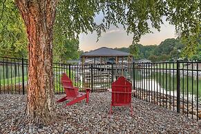 Sip Sip Away by Avantstay Pool Hot Tub