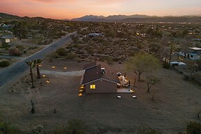 Dune Rise by Avantstay Chic Oasis w Patio