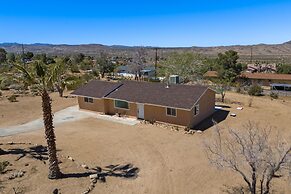 Dune Rise by Avantstay Chic Oasis w Patio