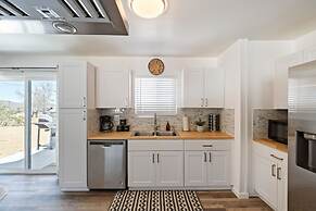 Dune Rise by Avantstay Chic Oasis w Patio