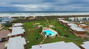 Shorely Blessed by Avantstay Walk to Beach Pool